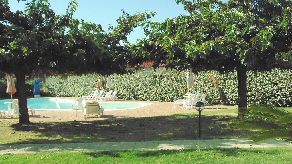 Aparthotel Isola Rossa 3*