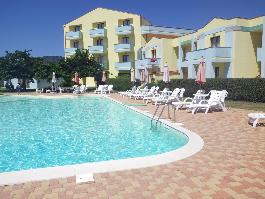 Isola Rossa Aparthotel