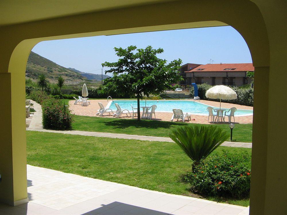 Isola Rossa 3* Bosa