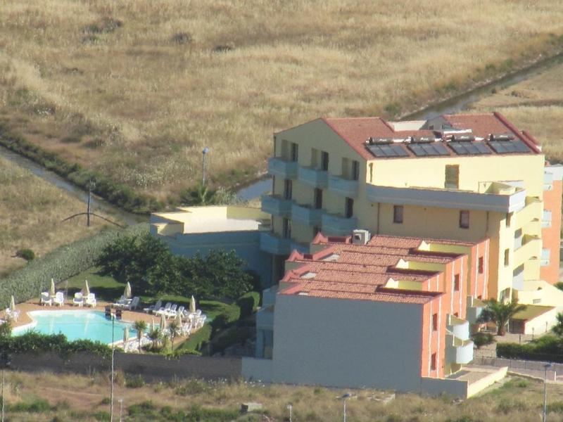 Isola Rossa Aparthotel